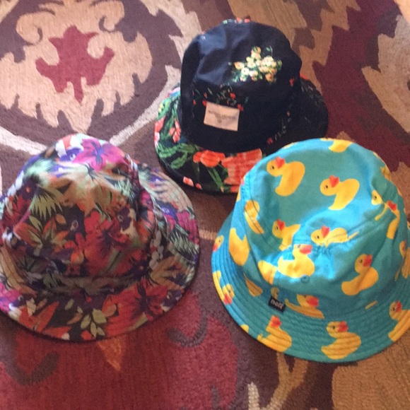 neff ducky bucket hat